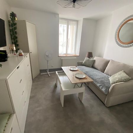 Le Studio - Logement Entier A Deols Apartment Luaran gambar