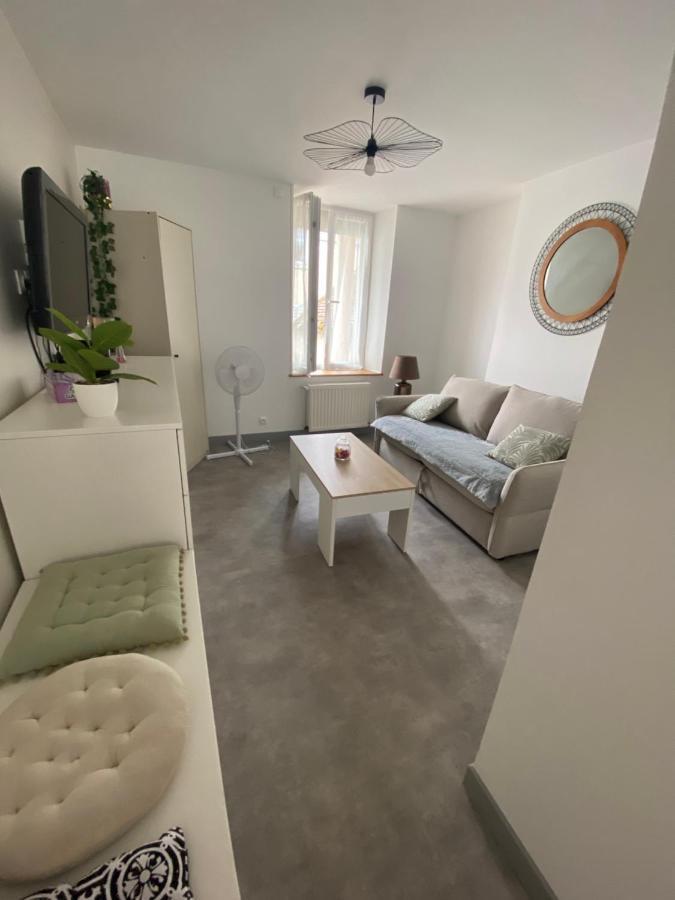 Le Studio - Logement Entier A Deols Apartment Luaran gambar